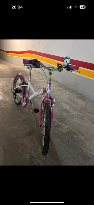 Bicicleta menina