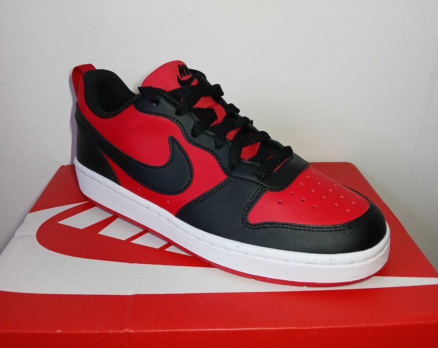 Nike Court Borough