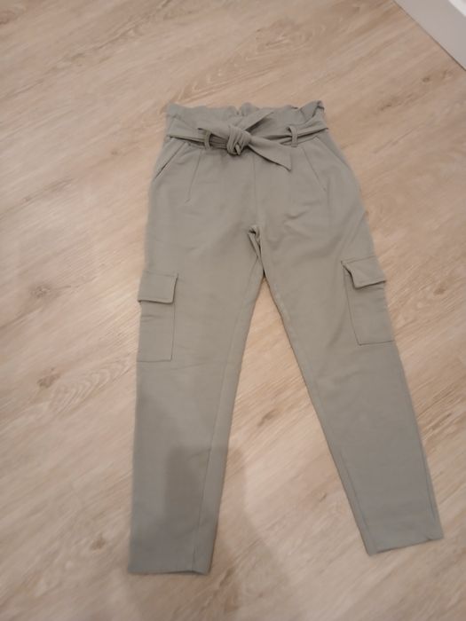 Spodnie dla dziewczynki