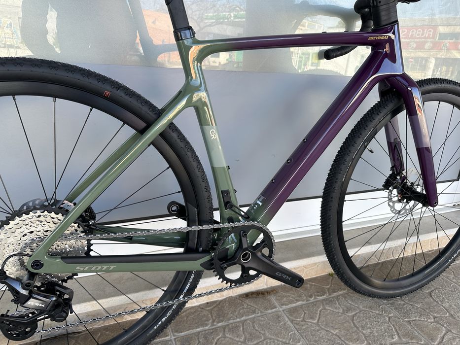 Bicicleta Scott Gravel - Carbono