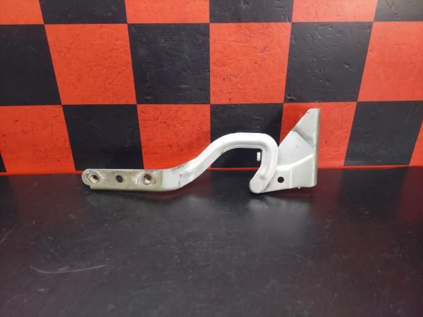 Dobradiça capot MERCEDES-BENZ Vito Combi (W639)