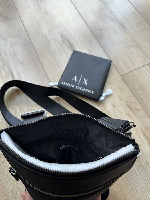Сумка месенджер Armani exchange