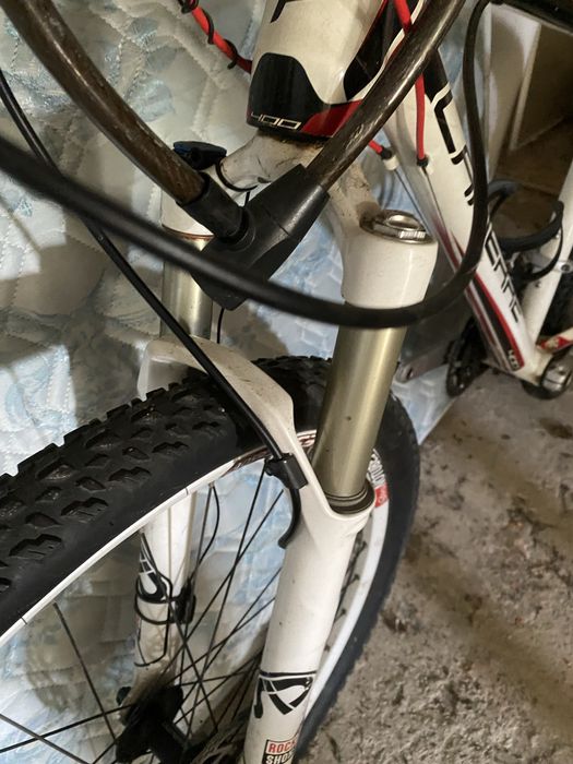 Bicicleta BTT La Pierre 400 prorace