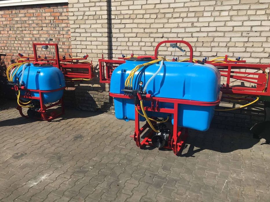 Навісний оприскувач ( польський оприскувач wirax )