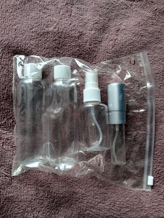 Pojemniki na balsamy, kremy, perfumy