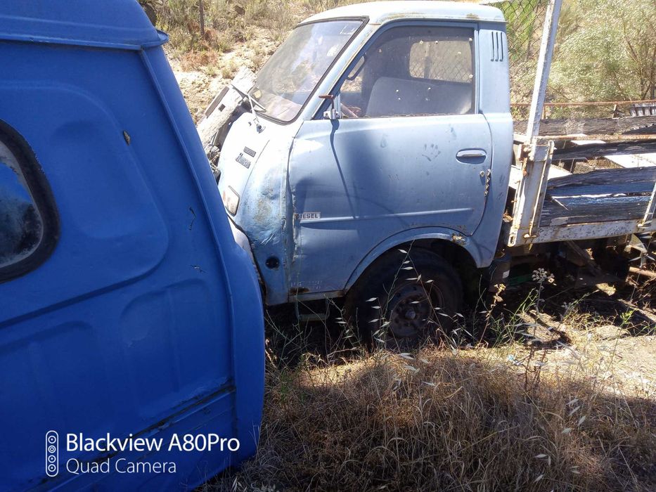 Clássico Antigo Datsun Nissan Homer peças