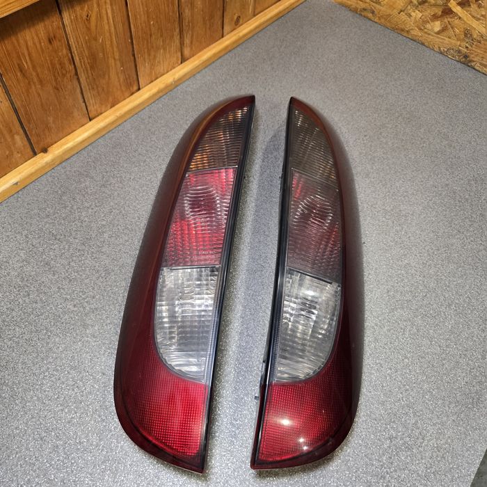 Ліхтар задній лівий/правий Opel Corsa C хб 2000-2003, 09114336, 091143