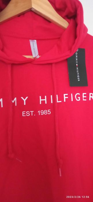 Czerwona bluza nowa