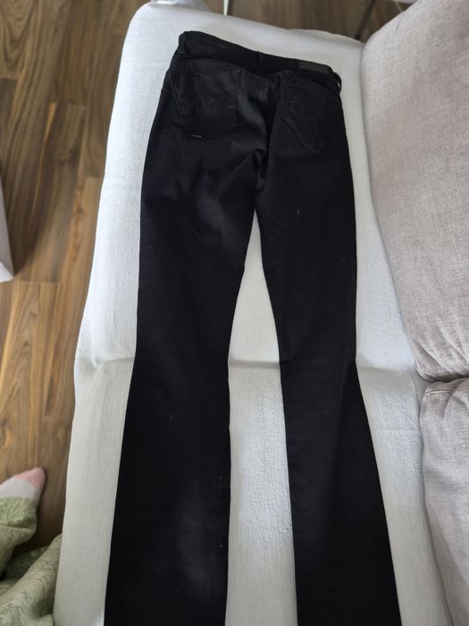 Calças pretas push up salsa