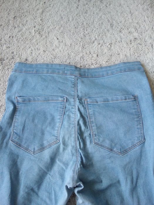 Spodnie jeans damskie SINSAY, roz. "M" (40)