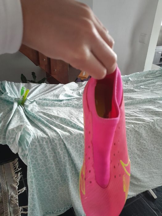 Chuteira Nike Mercurial 36