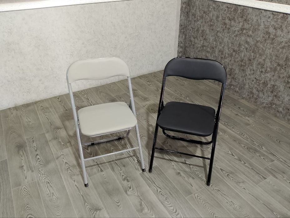 Стільці розкладні металеві зі спинкою