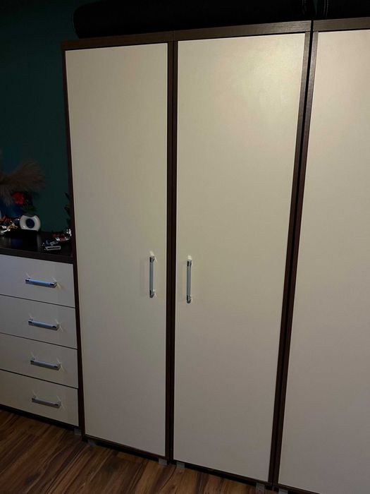 Meble młodzieżowe komplecik