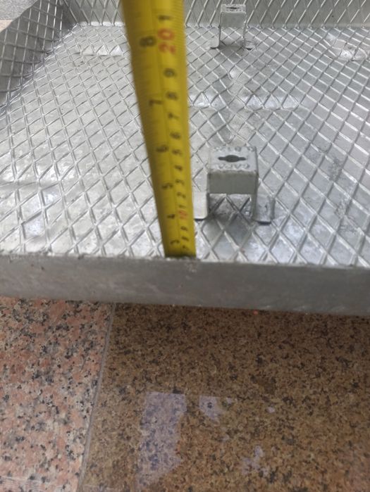 Vendo tampa para Caixa.