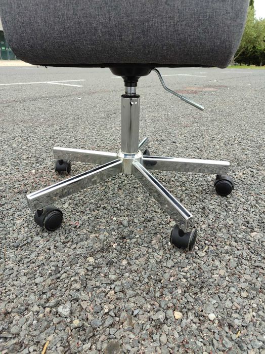 Cadeira elevatória64752101519618121