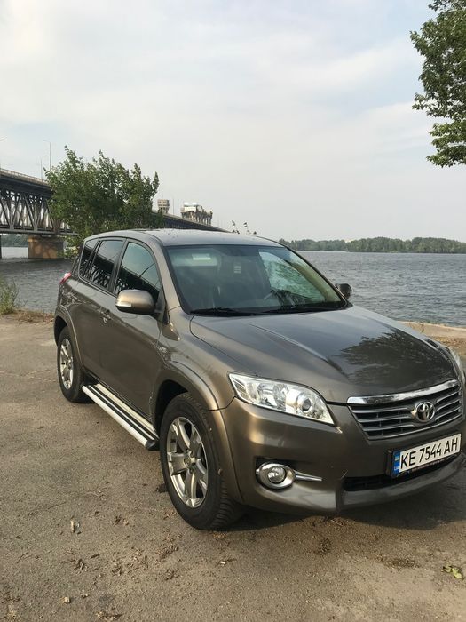 Продам Tayota rav4