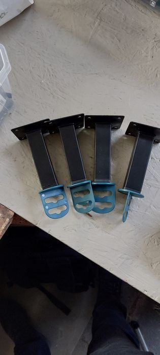 4 x Pés quadrados para móvel 10cm preto
