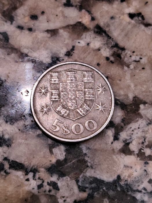 Moeda 5 escudos 1979