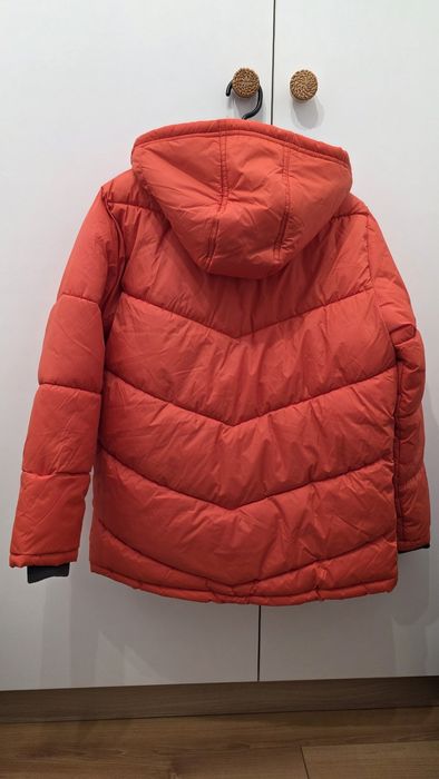 Nowa kurtka zimowa Reserved 146