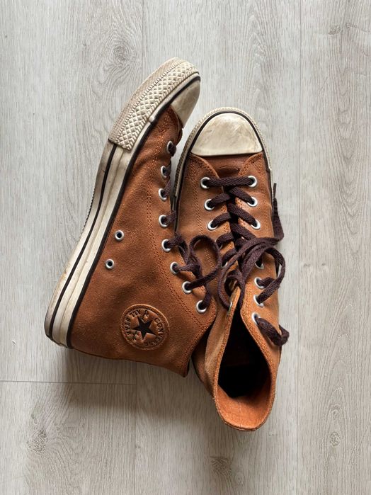 All Star castanhos e branco