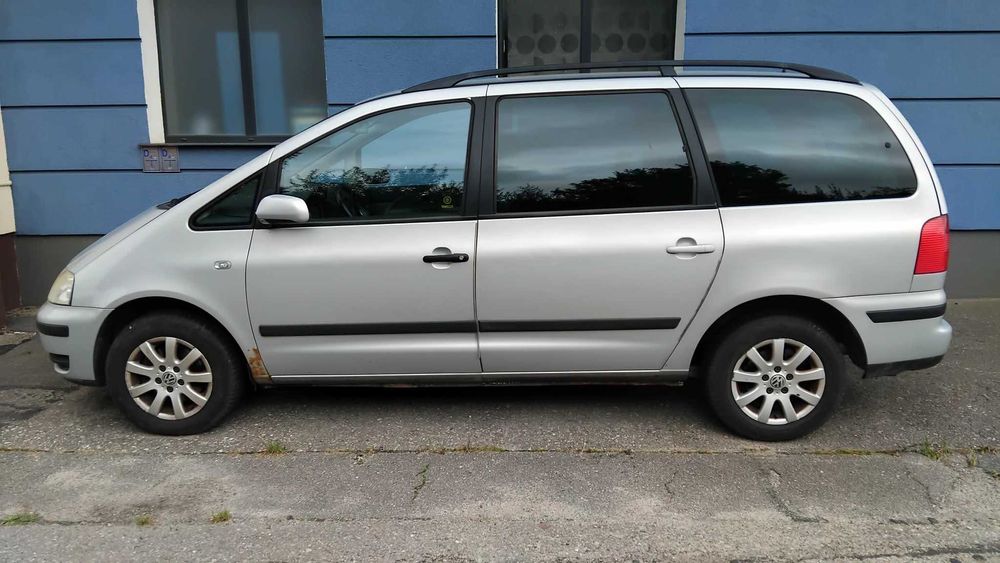 Auto Volkswagen Sharan