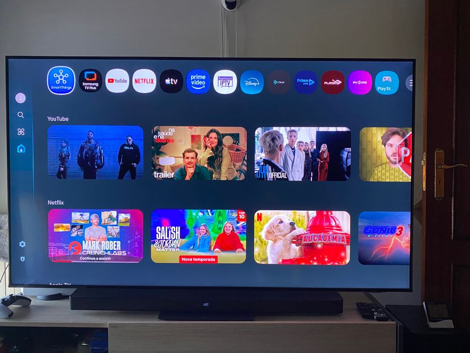 Samsung Smart TV 75” Crystal UHD 4K CU8505 – Excelente Estado
