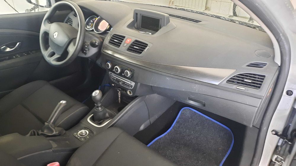 Рено Меган Renault Megane