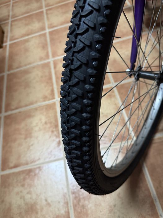Bicicleta em aluminio GKX
