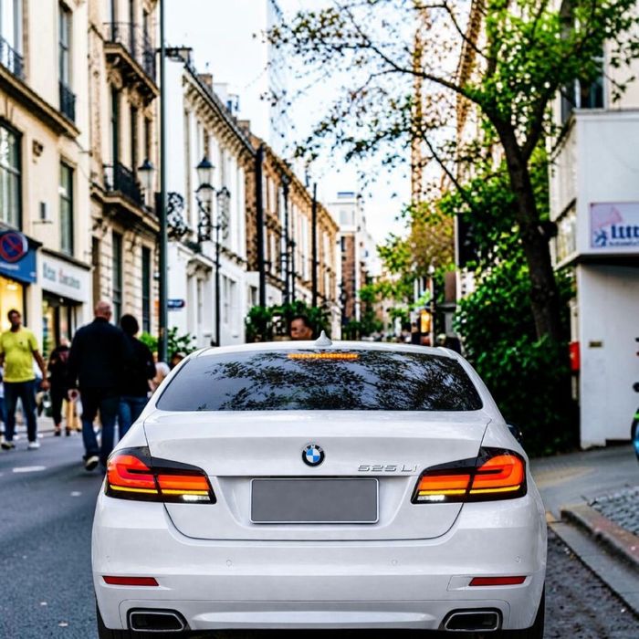BMW 5  F10 2010-2016 фонари, задні стопи, динамічний поворот, LCI