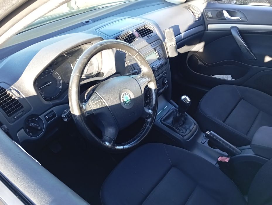 Skoda Octávia TDI 140cv