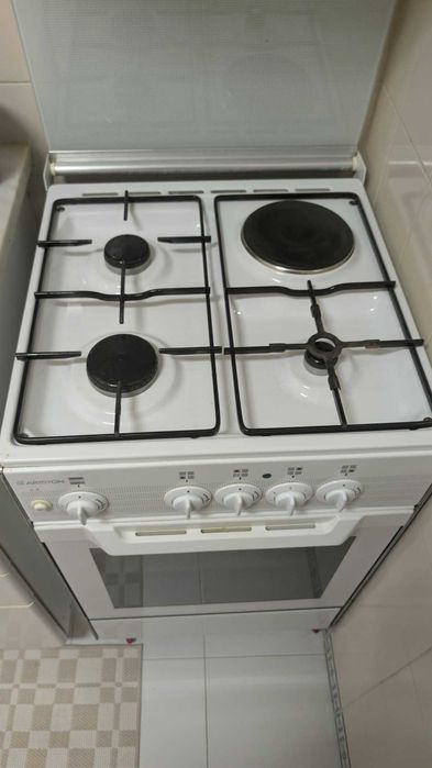 conjunto fogão e forno a gás