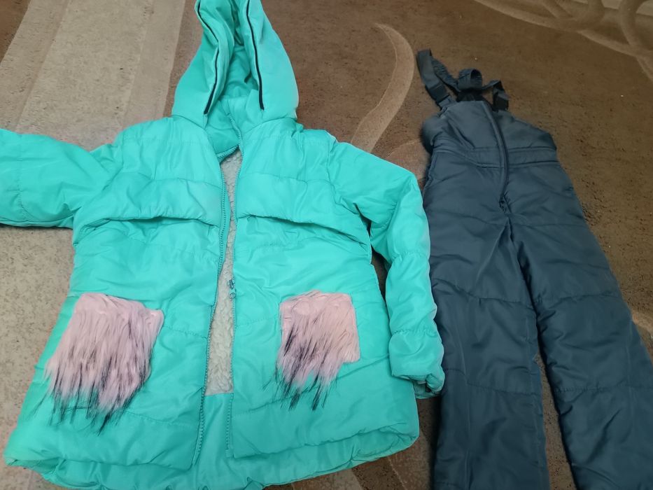 Комбінезон для дівчинки