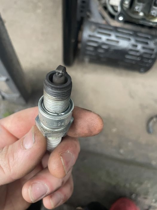 Ремонт бензинових генераторів.  Ремонт генераторів. Ремонт генераторов