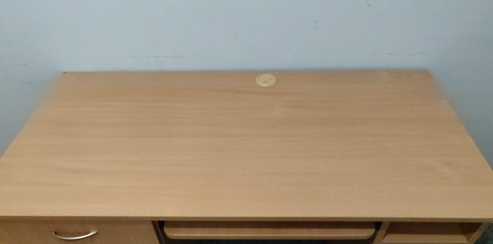 Biurko  w dobrym stanie
