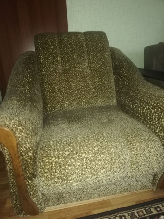 Крісло б/у розкладне