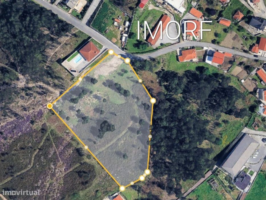 TERRENO COM 10.580 m² junto a Vizela