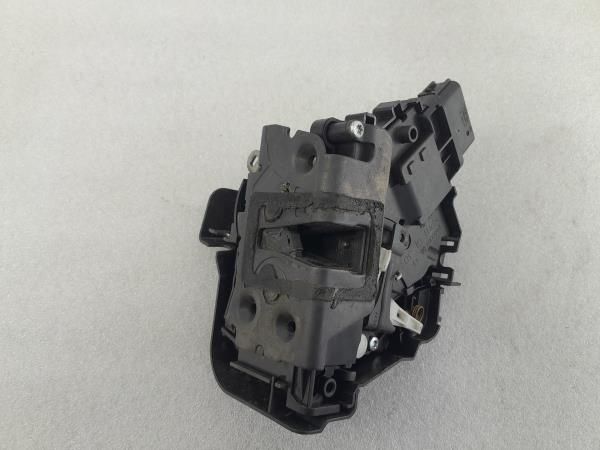 Fechadura / fecho porta frente direito FORD Focus II (DA_)