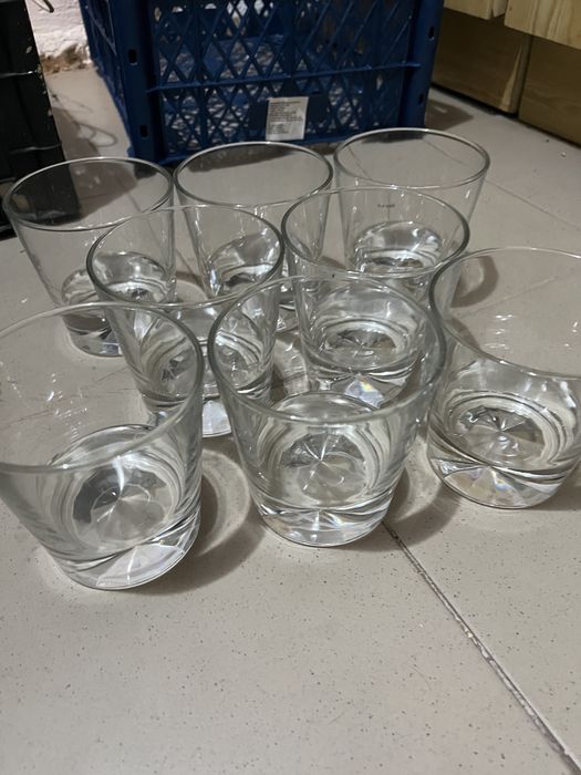 Komplet 8 szklanek johnnie walker do whisky ciężkie plus gratis dwie szklanki