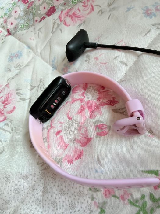 Fitbit Inspire 3 Lilás