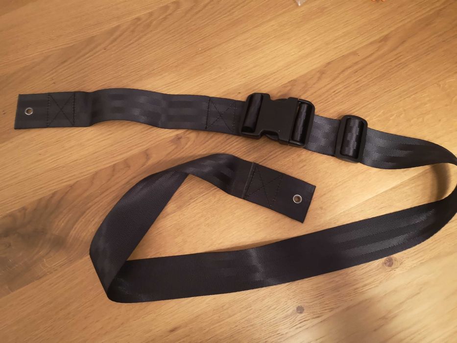 Pas biodrowy bezpieczeństwa do wózka inwalidzkiego