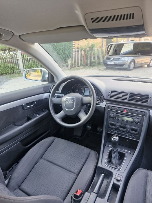 Audi a4 b7 1.6 mpi idealna