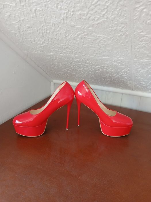 Sprzedam czółenka damskie