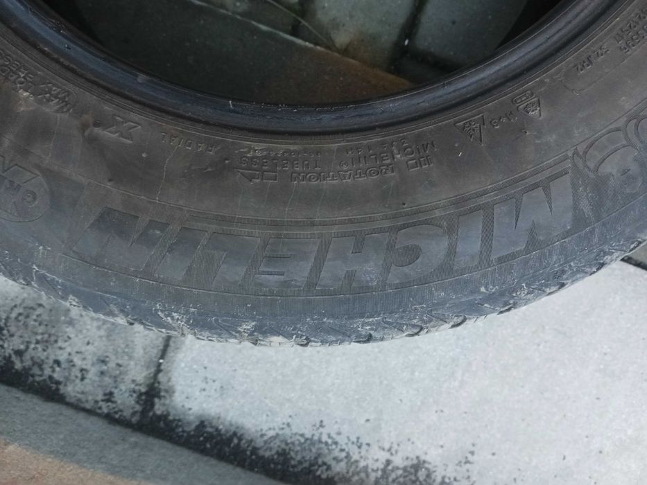 Sprzedam opony zimowe