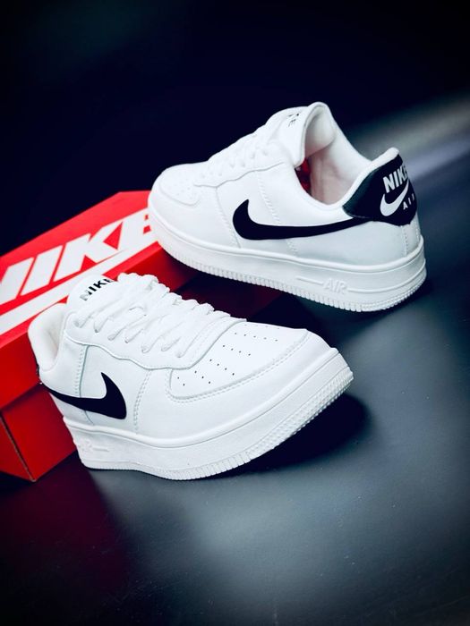 Кросовки мужские найк найки на лето белые кожаные красовки nike Nike топ качество красавки найк лето стильные красивки найк