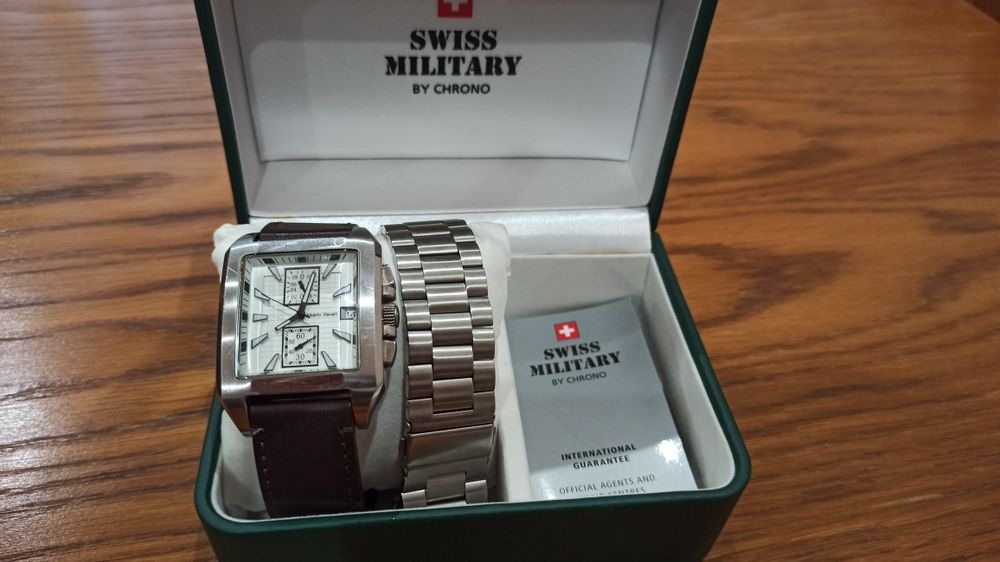 Наручний годинник Alberto Kavalli