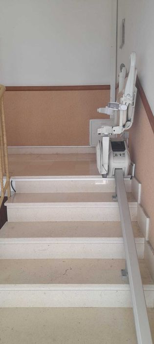 Cadeira Elevador para Escadas "Handicare"