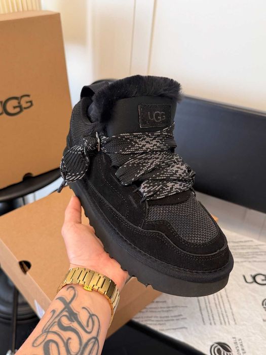 UGG Lowmel Black r.40
