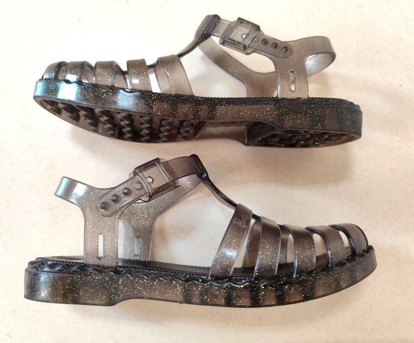 Barbie Aqua Shoes marca Grandene (T. 33)
