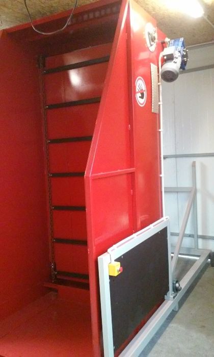 Rozdrabniacz torfu/substratu