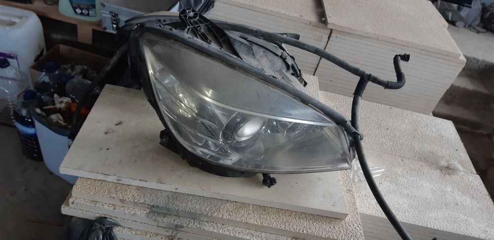 Faróis Xenon Mercedes w204